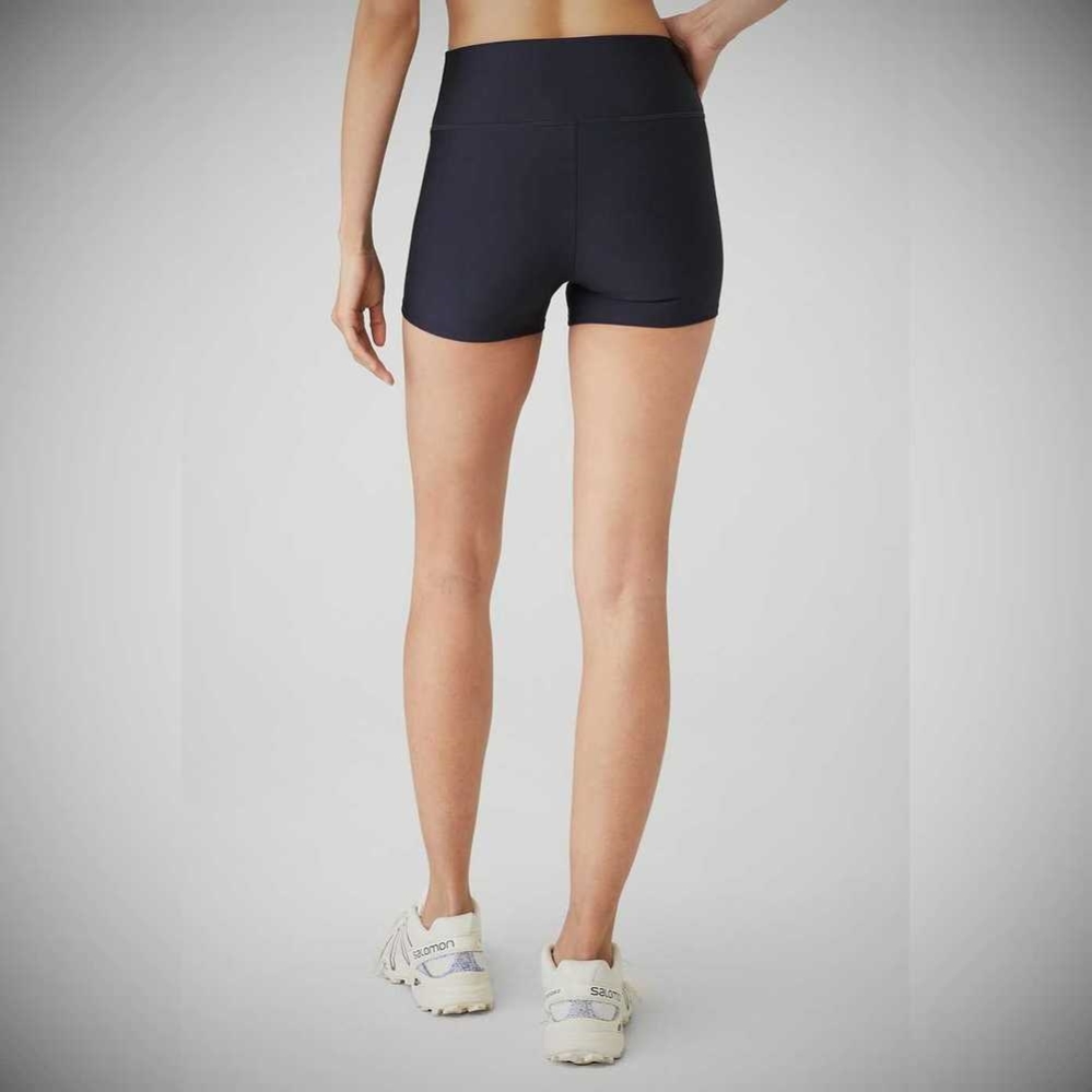 Bermudas Alo Yoga 3