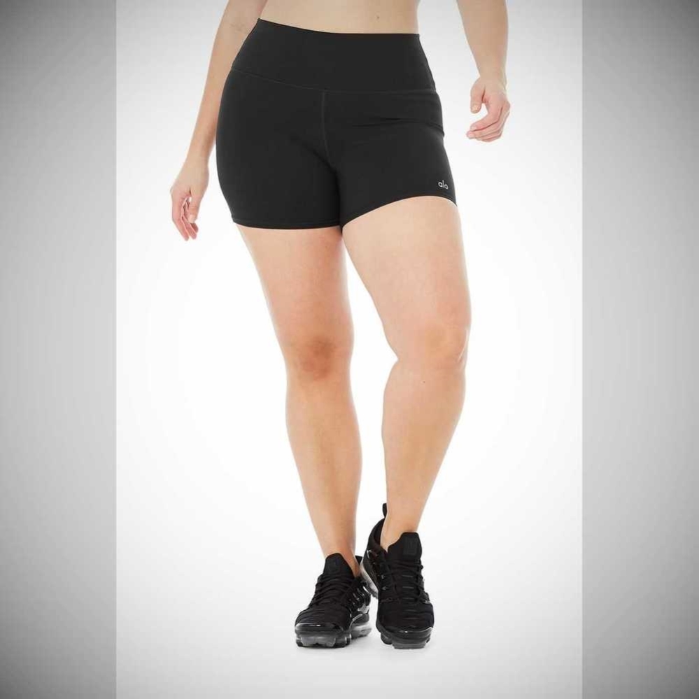 Bermudas Alo Yoga 4