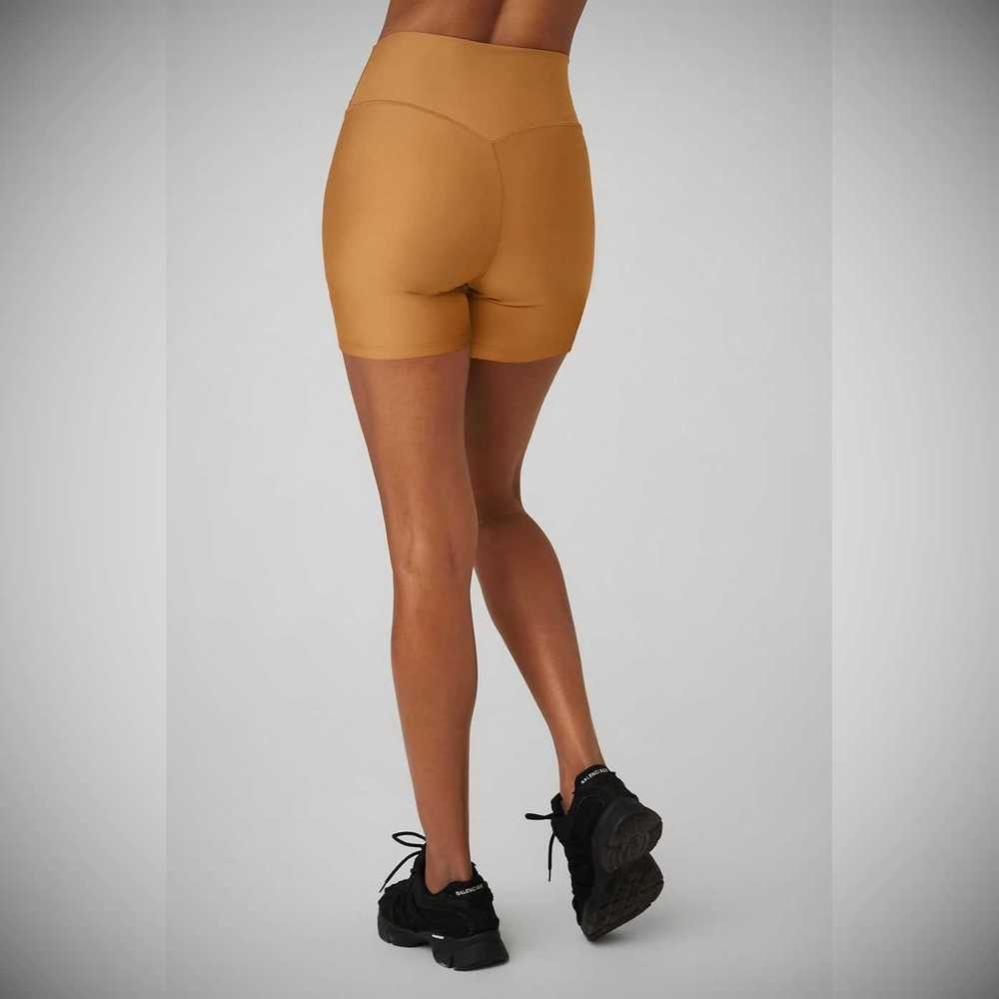 Bermudas Alo Yoga 5