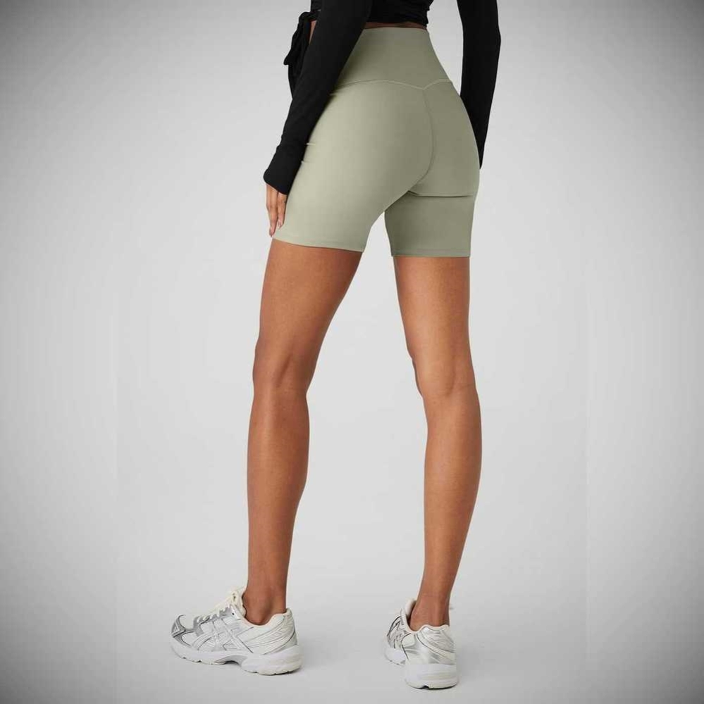 Bermudas Alo Yoga 5