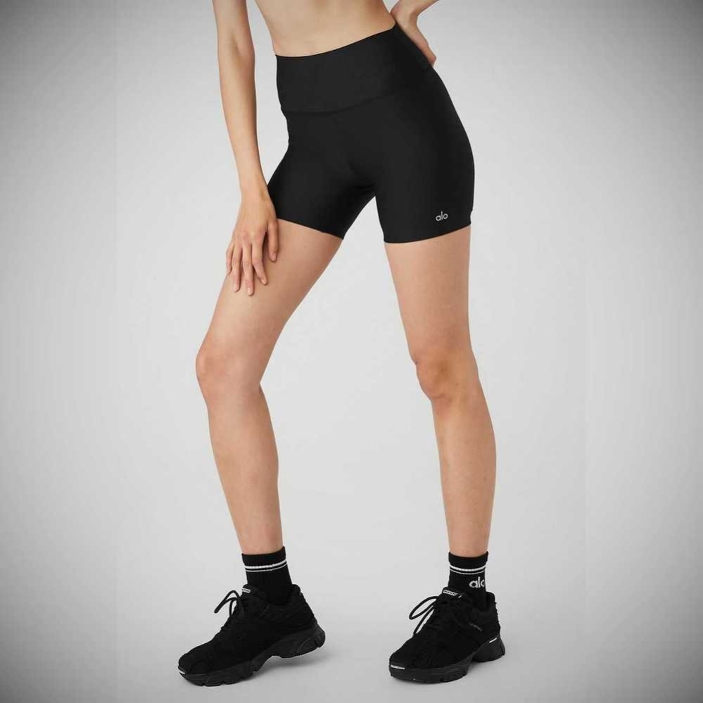 Bermudas Alo Yoga 5