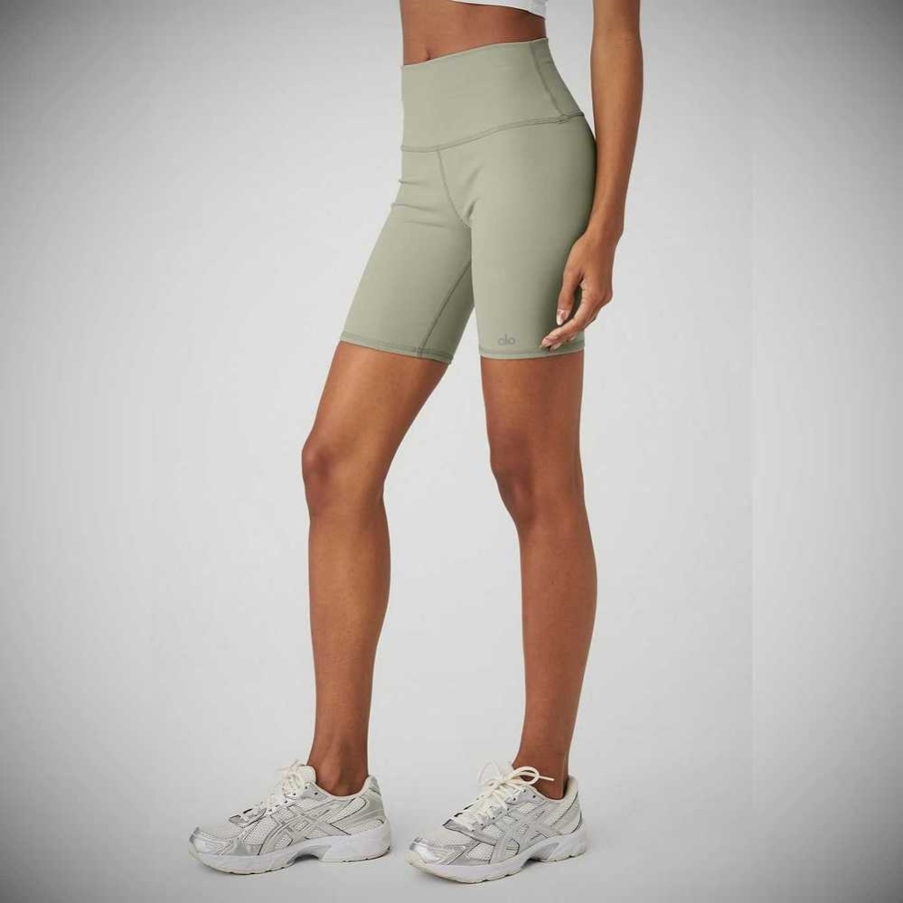 Bermudas Alo Yoga 7