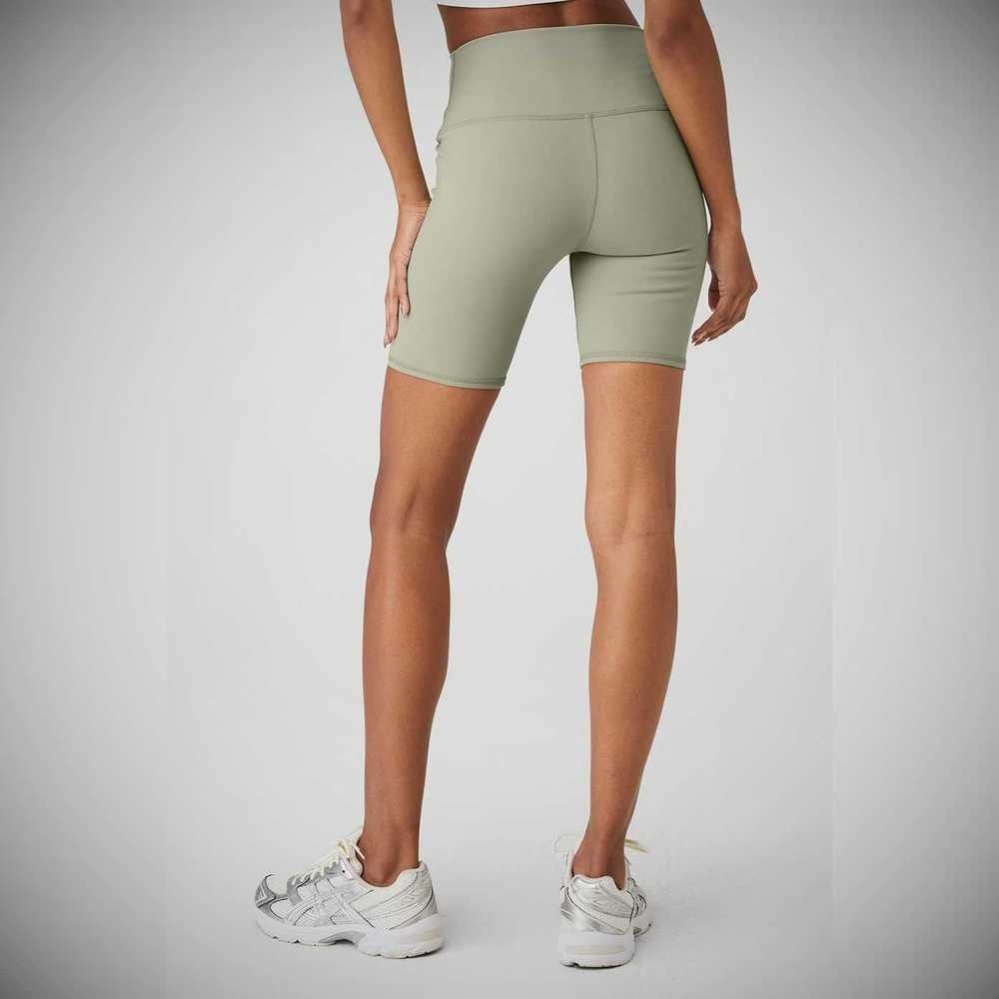 Bermudas Alo Yoga 7