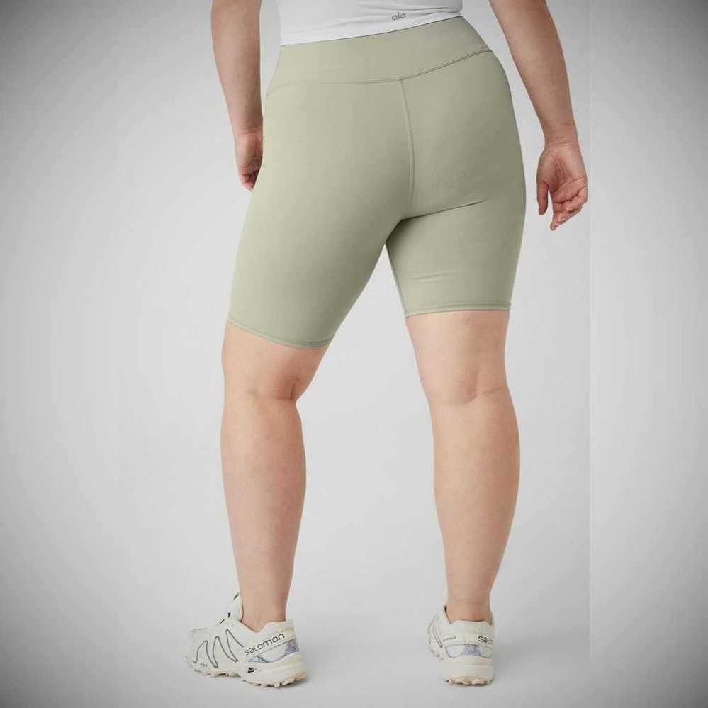 Bermudas Alo Yoga 7