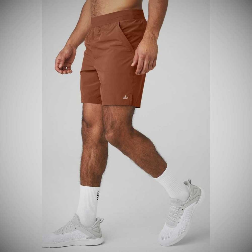 Bermudas Alo Yoga 7'' Repetition Hombre Rust | MX-52BXCD