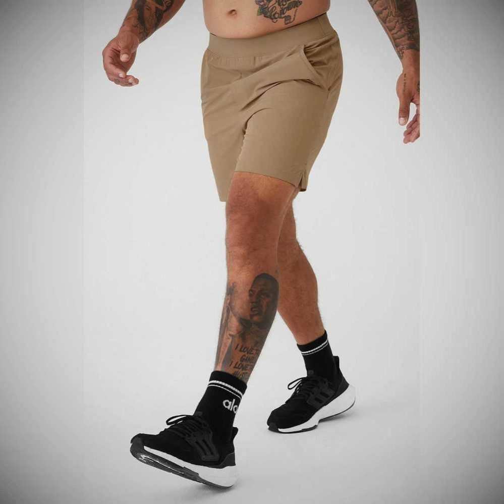 Bermudas Alo Yoga 7'' Repetition Hombre Marrom | MX-69FIJT