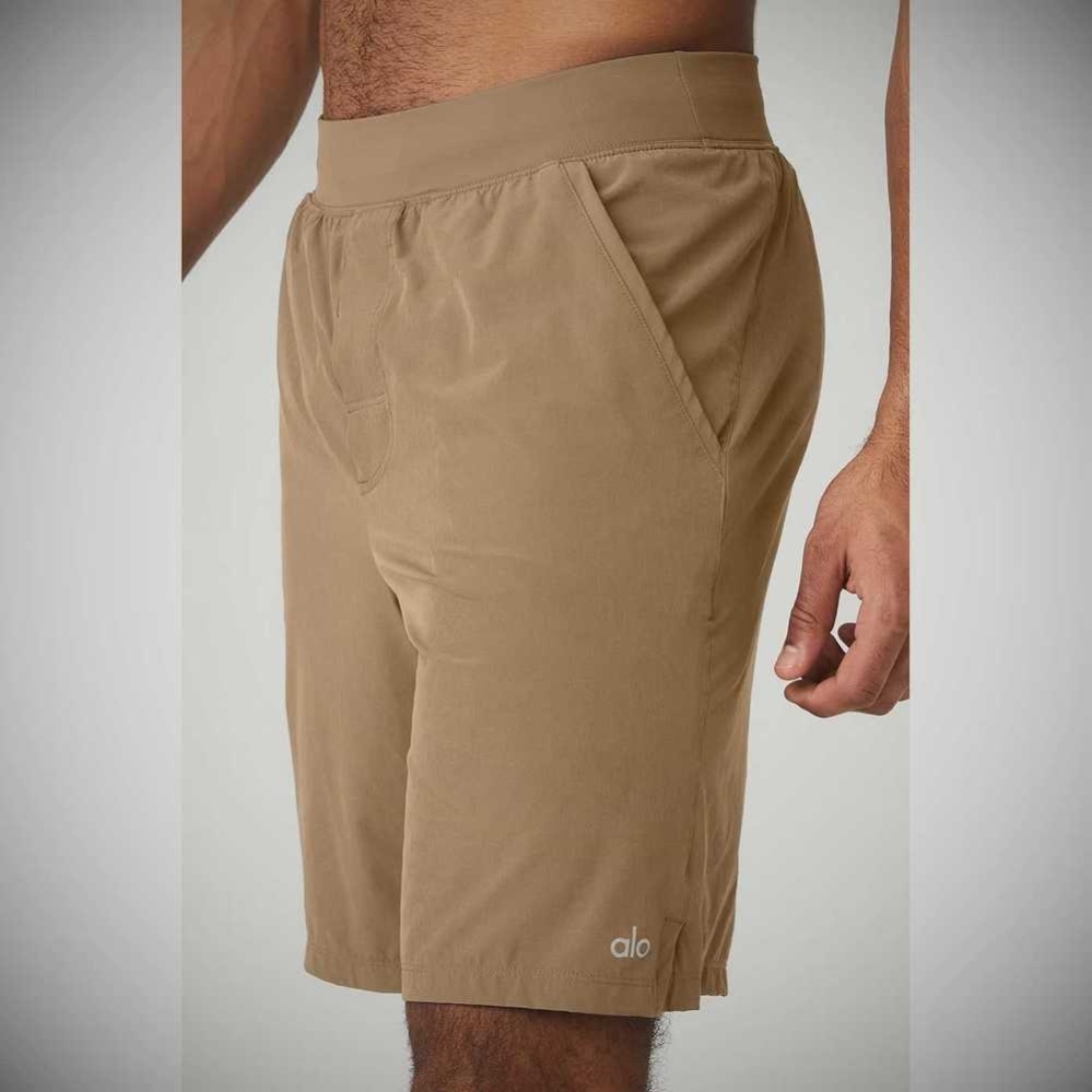 Bermudas Alo Yoga 9'' Repetition Hombre Marrom | MX-79HUMA