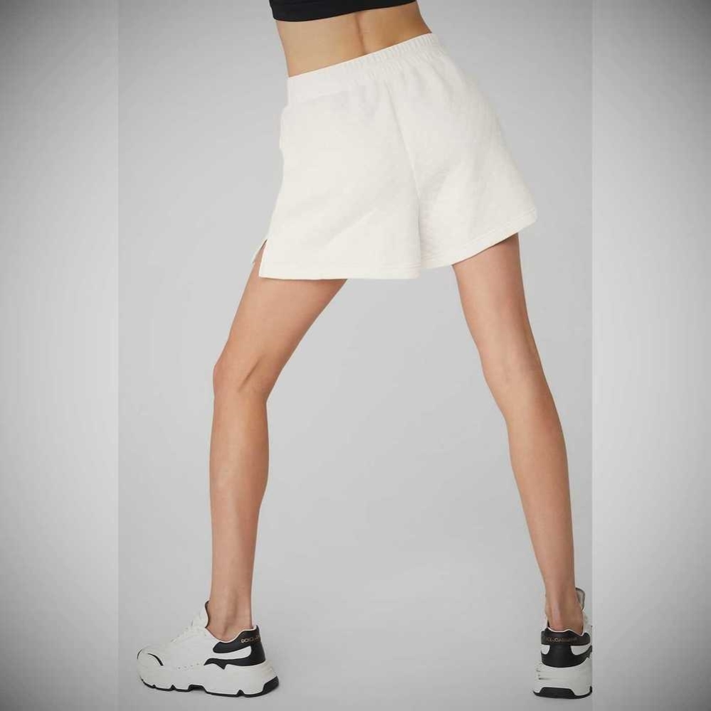 Bermudas Alo Yoga Acolchado Arena Boxing Mujer Blancos | MX-23KALD