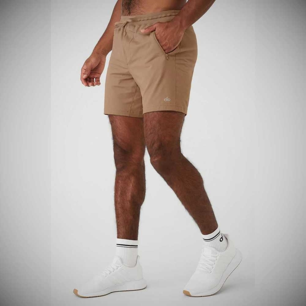 Bermudas Alo Yoga Conquer Reform Hombre Marrom | MX-06ZBDW