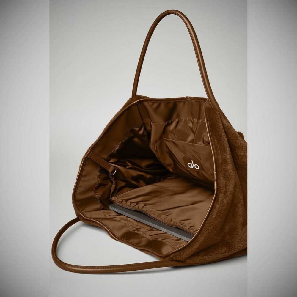 Bolsas Alo Yoga Faux Fur Tote Mujer Chocolate | MX-82DFGE