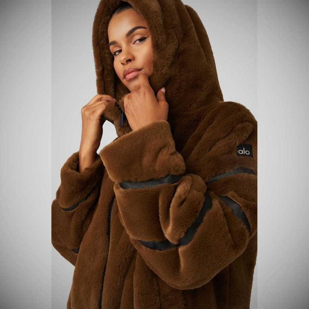 Chaquetas Alo Yoga Knock Out Faux Fur Mujer Chocolate | MX-58WIAF