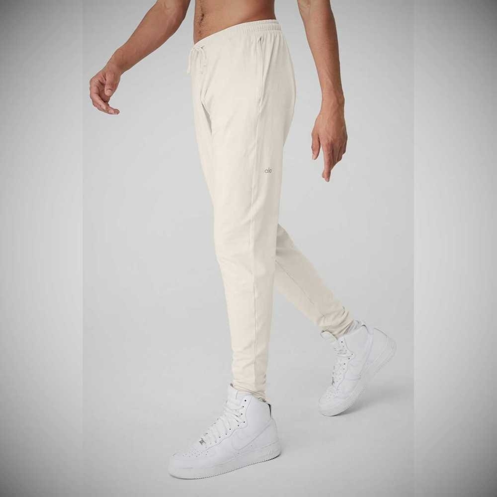 Pantalones Alo Yoga Conquer Revitalize Hombre Beige | MX-02FSCD