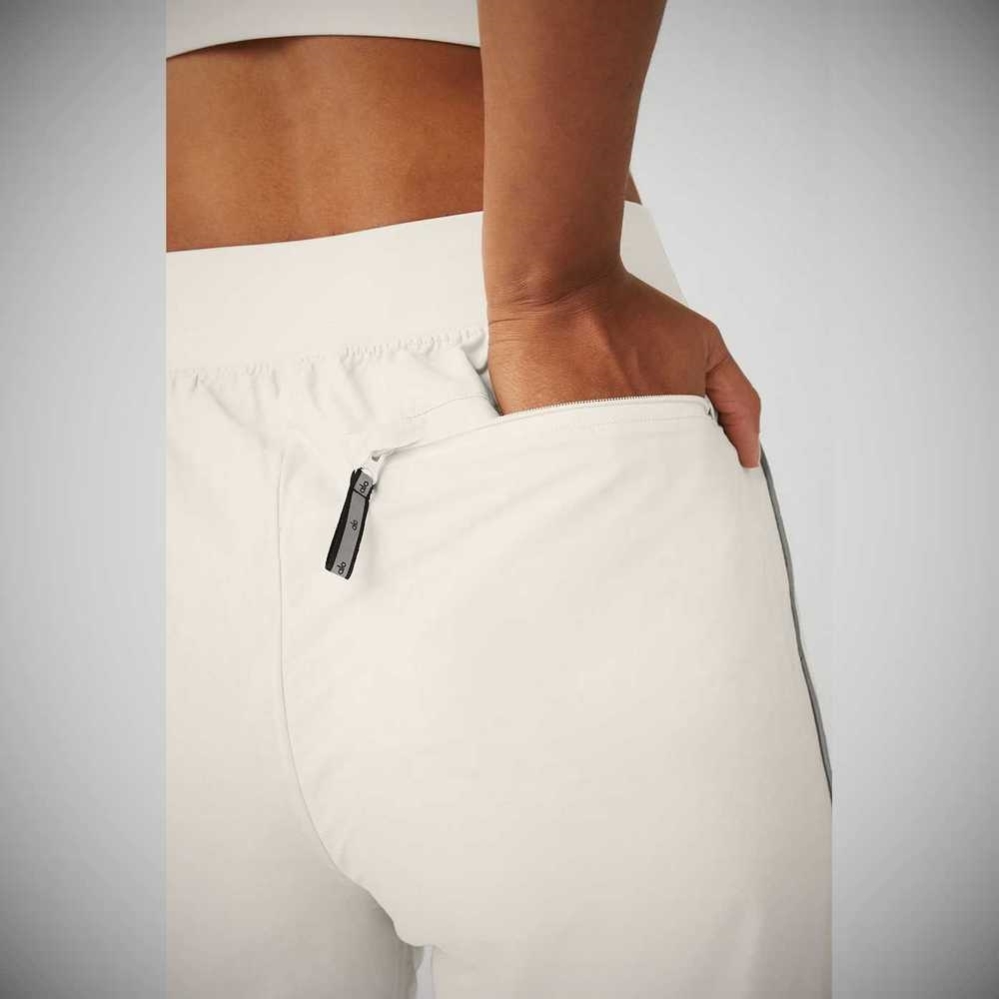 Pantalones Deportivos Alo Yoga Torrent Pista Mujer Beige | MX-52DGNY