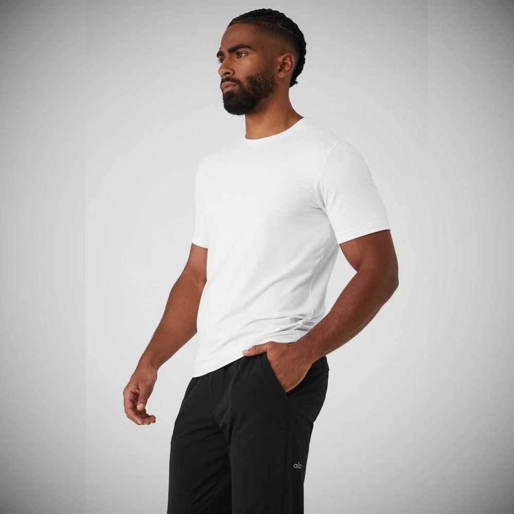 Short Sleeve Alo Yoga Conquer Reform Crewneck Hombre Blancos | MX-12RNYL