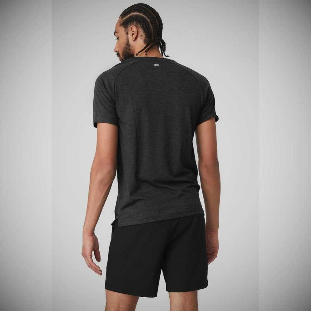 Short Sleeve Alo Yoga The Triumph Crew Neck Tee Hombre Negros | MX-93UOKD