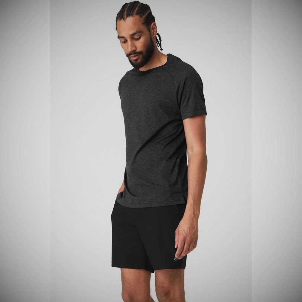 Short Sleeve Alo Yoga The Triumph Crew Neck Tee Hombre Negros | MX-93UOKD