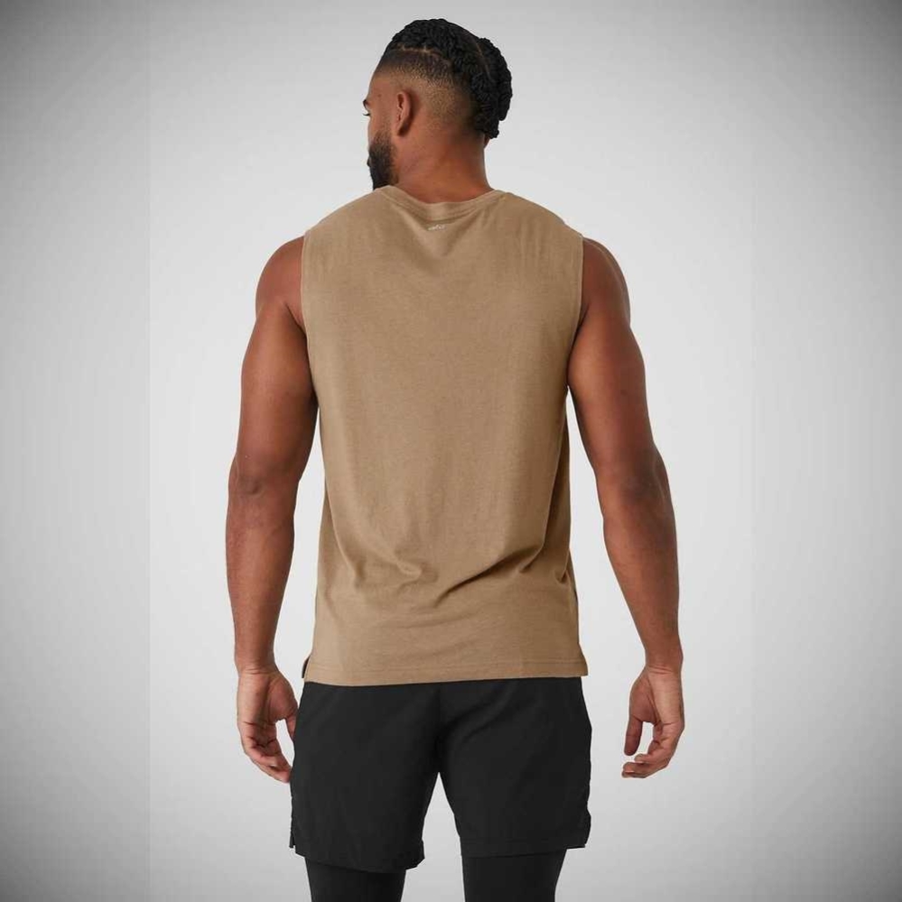 Tank Top Alo Yoga The Triumph Muscle Hombre Marrom | MX-68CGET